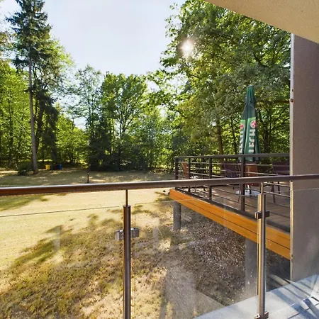 Familly Dabrowka - Przy Parku, Prywatny Parking, Sauna, Ogod - By Spaceapart Jelenia Góra