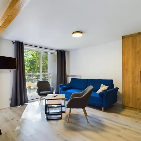 Familly Dabrowka - Przy Parku, Prywatny Parking, Sauna, Ogod - By Spaceapart * Jelenia Góra