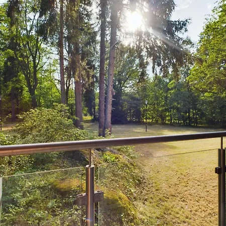 Familly Dabrowka - Przy Parku, Prywatny Parking, Sauna, Ogod - By Spaceapart Appartamento