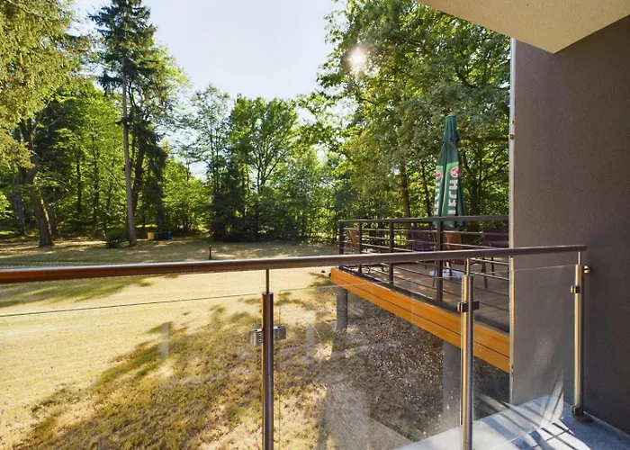 Familly Dabrowka - Przy Parku, Prywatny Parking, Sauna, Ogod - By Spaceapart Jelení Hora