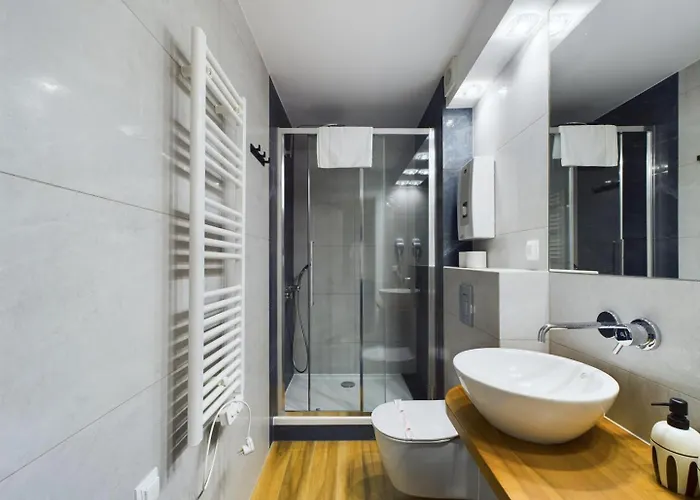 Familly Dabrowka - Przy Parku, Prywatny Parking, Sauna, Ogod - By Spaceapart Apartmán