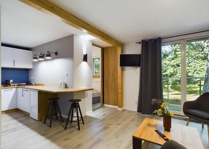 Familly Dabrowka - Przy Parku, Prywatny Parking, Sauna, Ogod - By Spaceapart