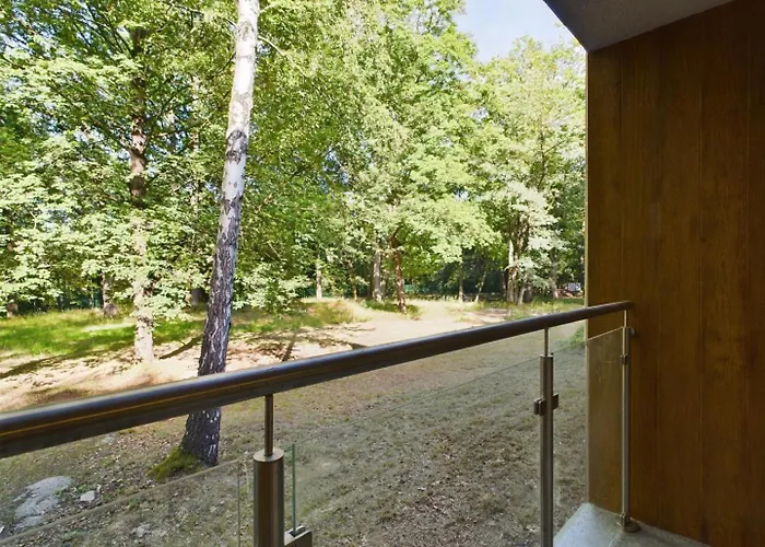 Familly Dabrowka - Przy Parku, Prywatny Parking, Sauna, Ogod - By Spaceapart